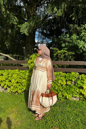 Robe longue avec ceinture